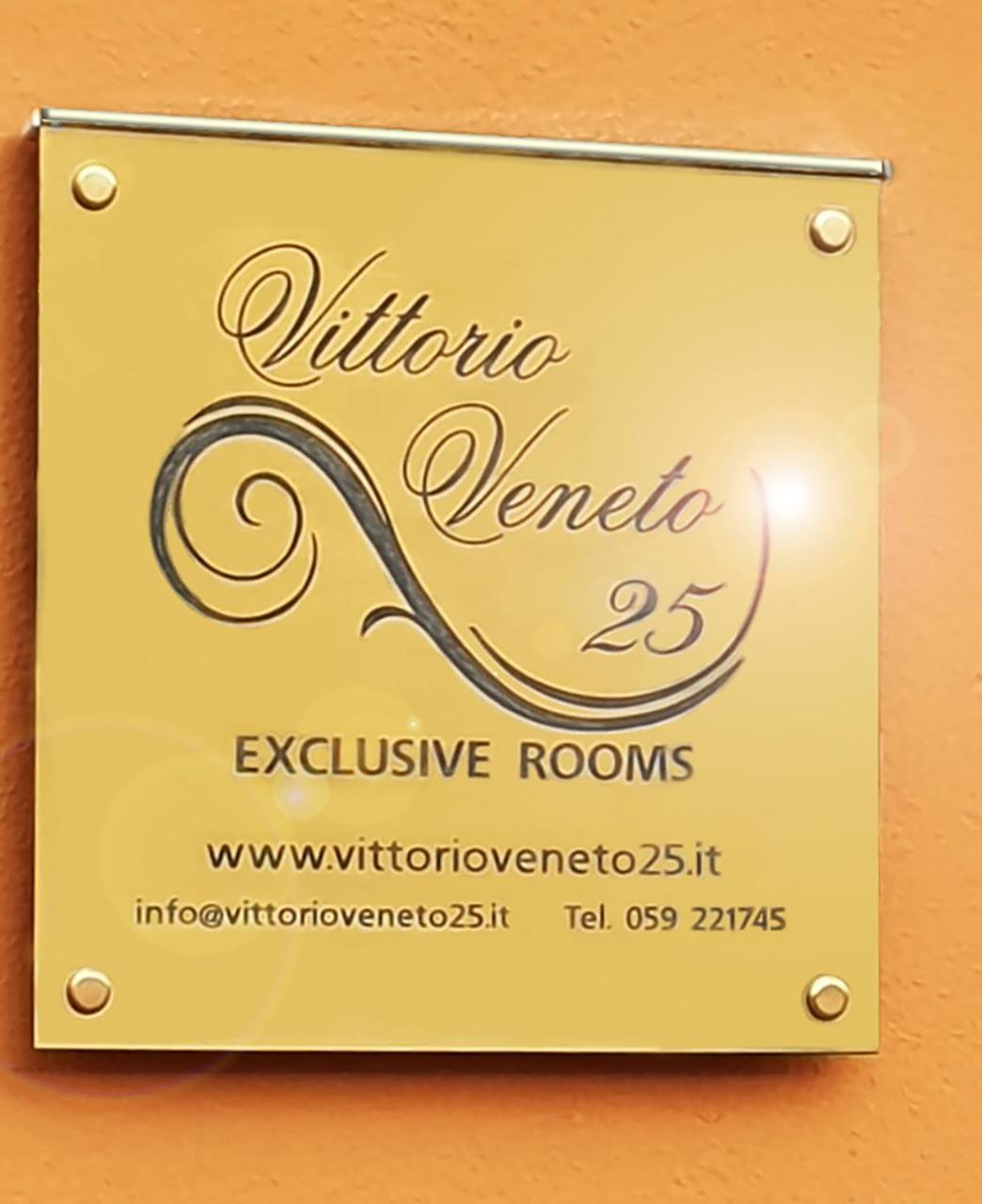 Vittorio Veneto 25 호텔 모데나 외부 사진